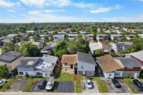 7958 SW 6th Street North Lauderdale FL 33068