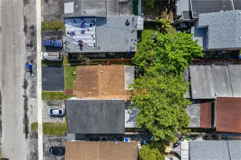 7958 SW 6th Street North Lauderdale FL 33068