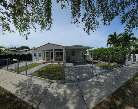 4601 SW 5th Street Miami FL 33134