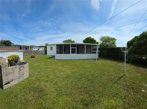 4601 SW 5th Street Miami FL 33134