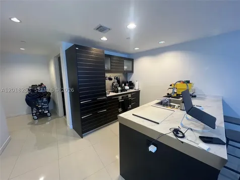 200 Biscayne Boulevard Way Miami FL 33131