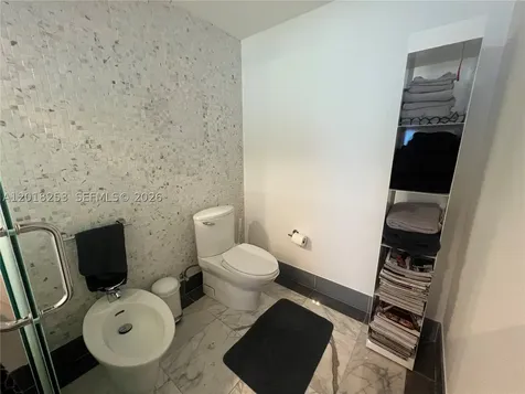 200 Biscayne Boulevard Way Miami FL 33131