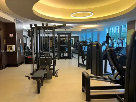 200 Biscayne Boulevard Way Miami FL 33131