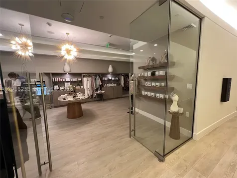 200 Biscayne Boulevard Way Miami FL 33131