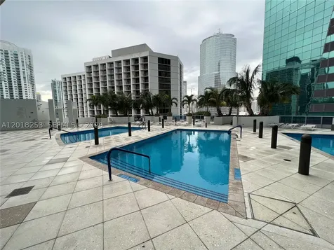 200 Biscayne Boulevard Way Miami FL 33131