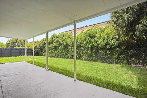 532 SW 79th Avenue Miami FL 33144