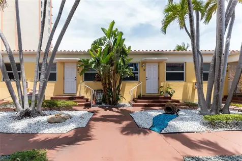 335 Georgia Street Hollywood FL 33019