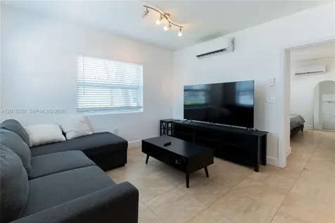 335 Georgia Street Hollywood FL 33019