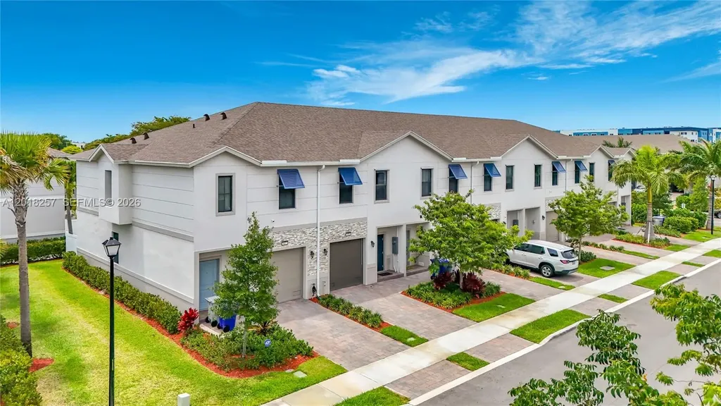 939 NW 3rd Terrace Pompano Beach FL 33060