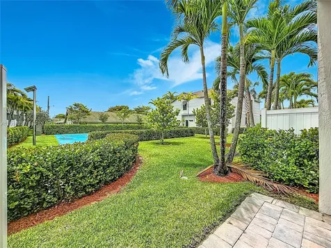 939 NW 3rd Terrace Pompano Beach FL 33060