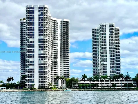 3530 Mystic Pointe Drive Aventura FL 33180