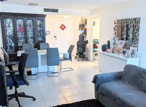 250 174th Street Sunny Isles Beach FL 33160