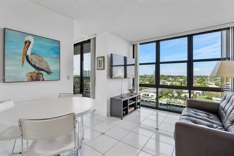 2017 S Ocean Drive Hallandale Beach FL 33009
