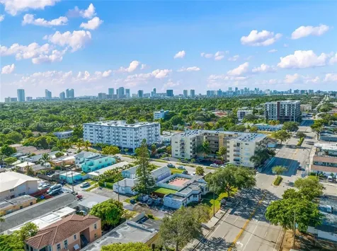 699 S Federal Highway Hollywood FL 33020