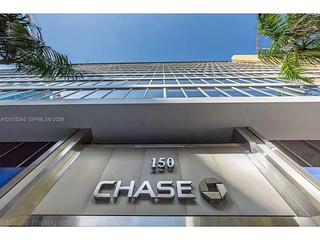 150 SE 2nd Avenue Miami FL 33131