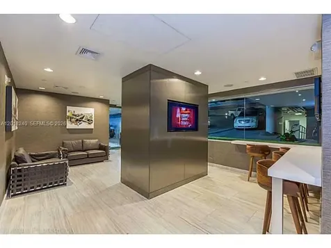 150 SE 2nd Avenue Miami FL 33131