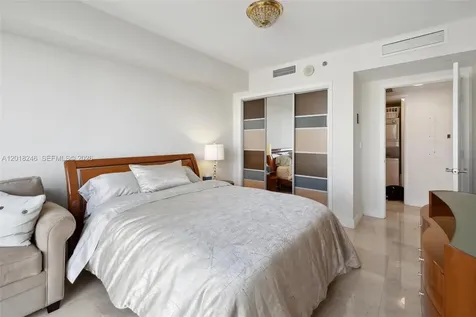 1800 S Ocean Drive Hallandale Beach FL 33009