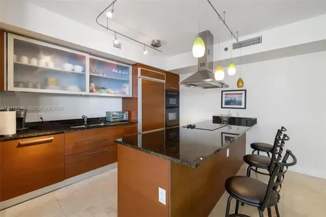 1800 S Ocean Drive Hallandale Beach FL 33009