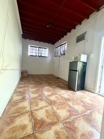 1875 NE 177th Street North Miami Beach FL 33162