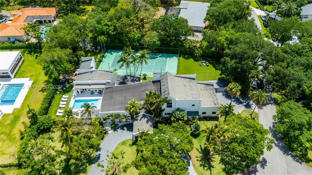 9715 SW 89th Court Miami FL 33176
