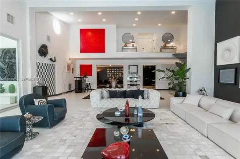 9715 SW 89th Court Miami FL 33176