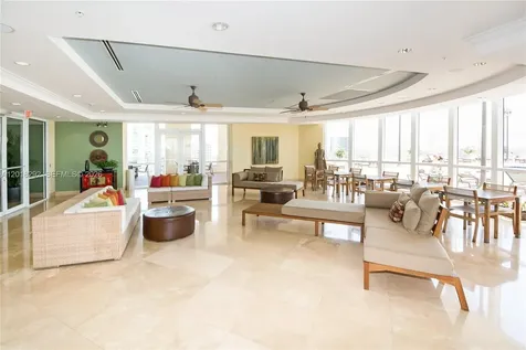 511 SE 5th Avenue Fort Lauderdale FL 33301