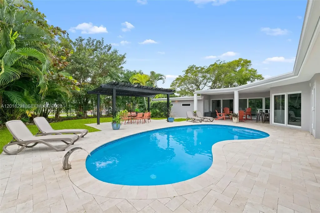 2711 Mayan Drive Fort Lauderdale FL 33316