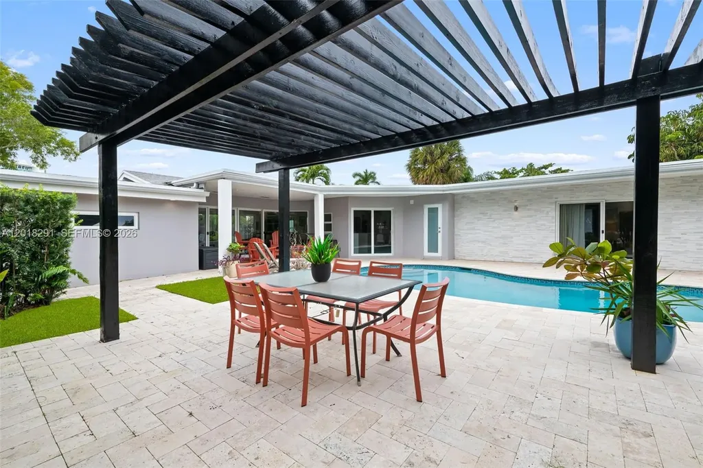 2711 Mayan Drive Fort Lauderdale FL 33316