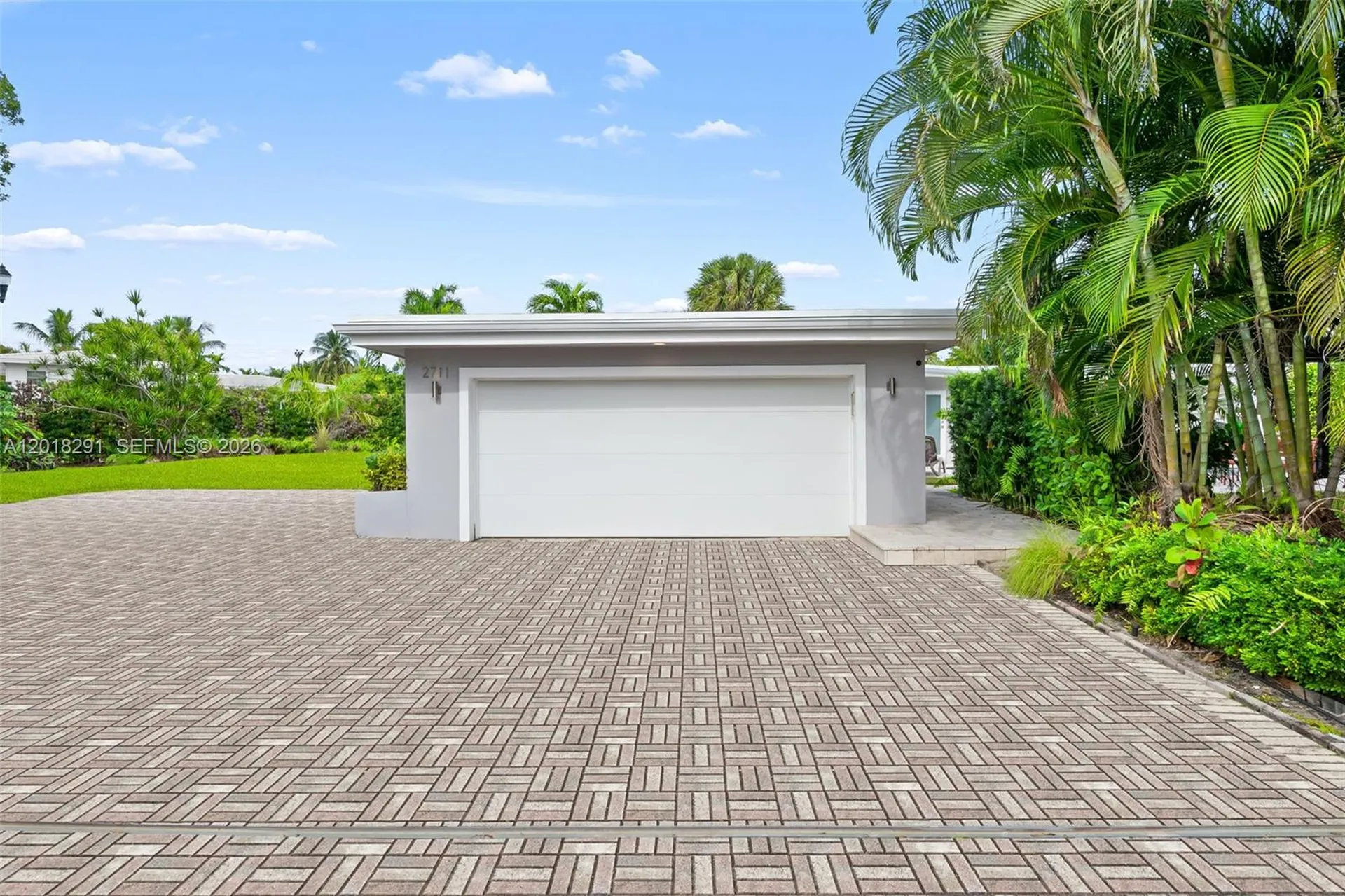 2711 Mayan Drive Fort Lauderdale FL 33316