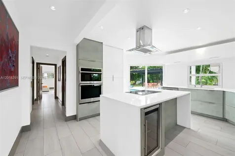 2711 Mayan Drive Fort Lauderdale FL 33316