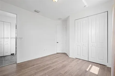 3323 W 96th Place Hialeah FL 33018