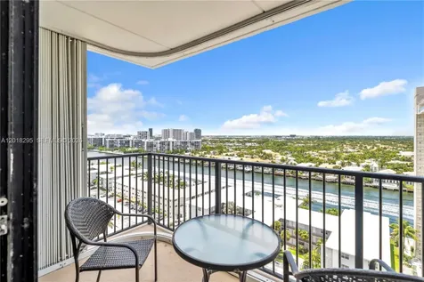 2101 S Ocean Drive Hollywood FL 33019