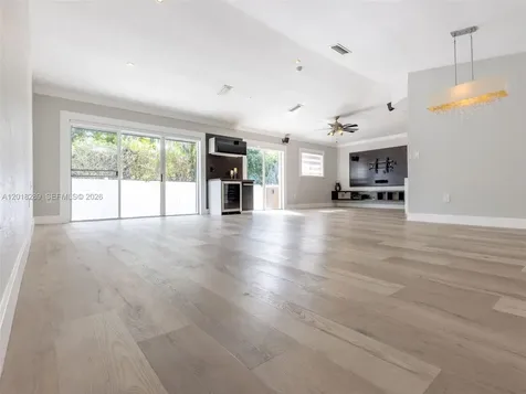 16894 Crestview Lane Weston FL 33326