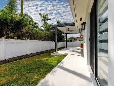 16894 Crestview Lane Weston FL 33326