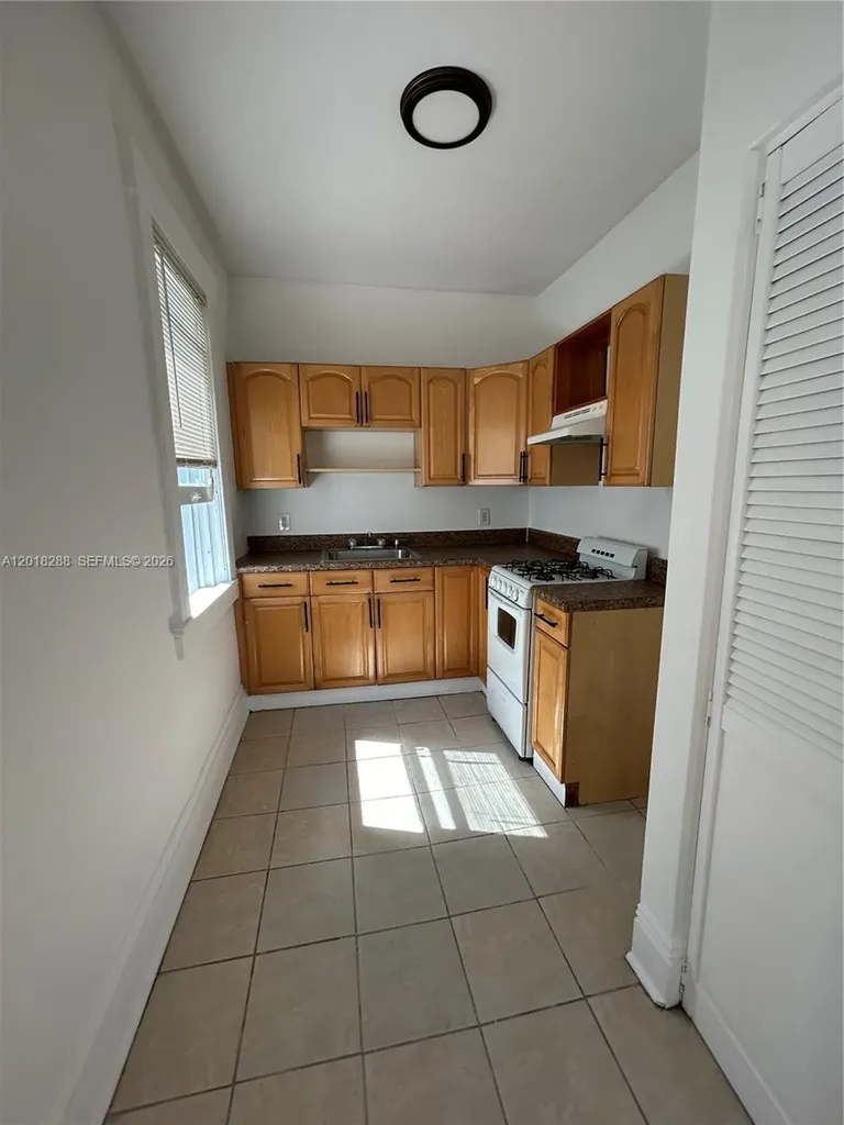 529 NE 66th Street Miami FL 33138