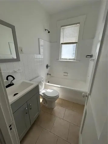 529 NE 66th Street Miami FL 33138