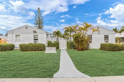 699 S Federal Highway Hollywood FL 33020