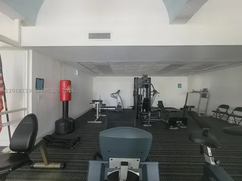 492 NW 165 St Road Miami FL 33169