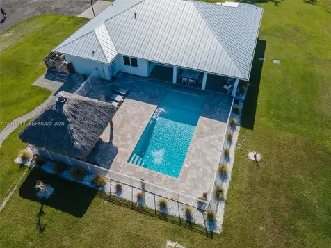 5371 S 25th Street Fort Pierce FL 34981