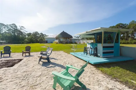 5371 S 25th Street Fort Pierce FL 34981