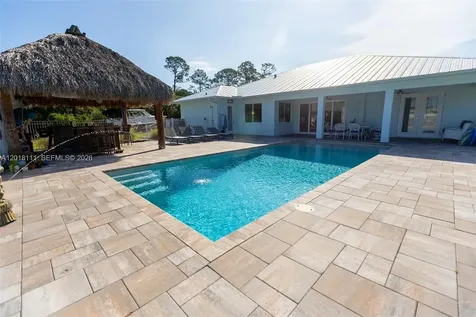 5371 S 25th Street Fort Pierce FL 34981