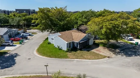 1792 SW 84th Avenue Miramar FL 33027