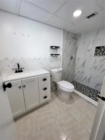 1800 SW 81st Avenue North Lauderdale FL 33068