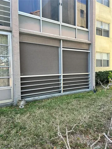 1800 SW 81st Avenue North Lauderdale FL 33068