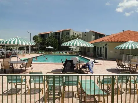 1800 SW 81st Avenue North Lauderdale FL 33068