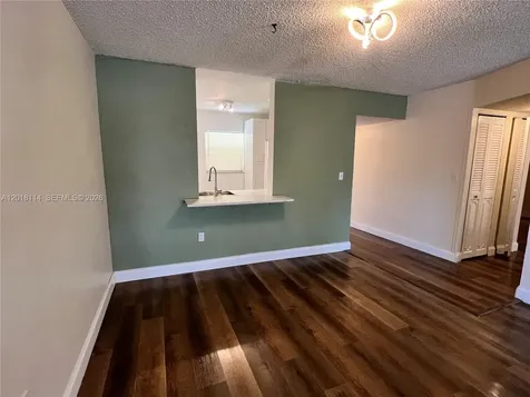 1800 SW 81st Avenue North Lauderdale FL 33068