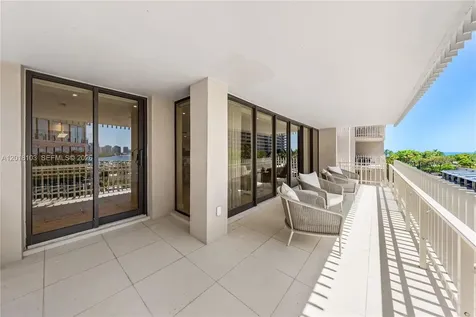 3 Grove Isle Drive Miami FL 33133