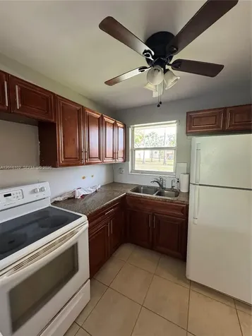8060 N Sunrise Lakes Drive Sunrise FL 33322