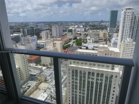 151 SE 1 Street Miami FL 33131