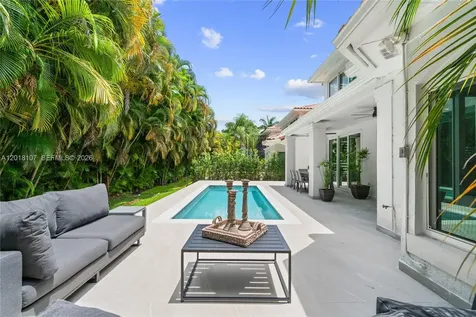 4621 NW 93rd Doral Court Doral FL 33178